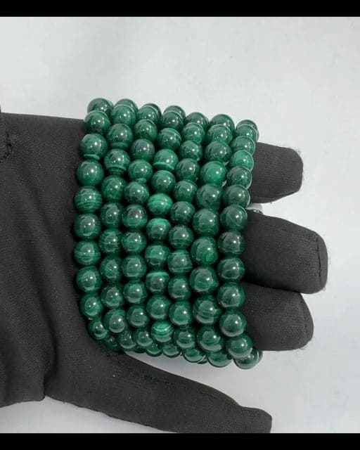 Bracciale in malachite AA scuro con perline da 7.5-8.5 mm